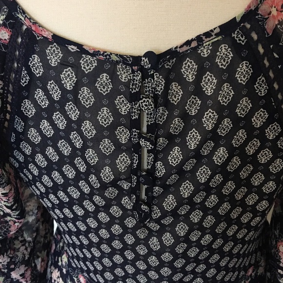 ‼️SOLD‼️Jessica Simpson Hanky Hem Maternity Blouse - Picture 9 of 13